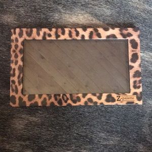 Large Cheetah Z Palette